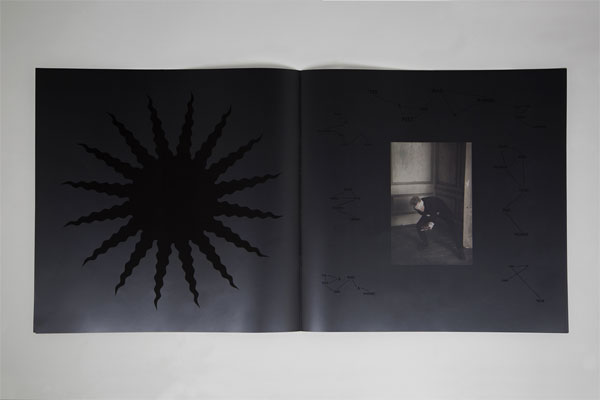 ■ グランプリ　Jonathan Barnbrook（イギリス）