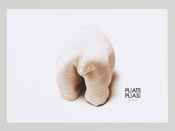 イッセイ ミヤケ「PLEATS PLEASE ANIMALS」のポスター、グラフィックデザイン